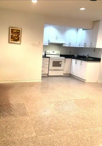 Toronto Yonge/Sheppard 1 furnished bedrooms, sharing kitchen and Bathroom. North York Yonge/Sheppard...