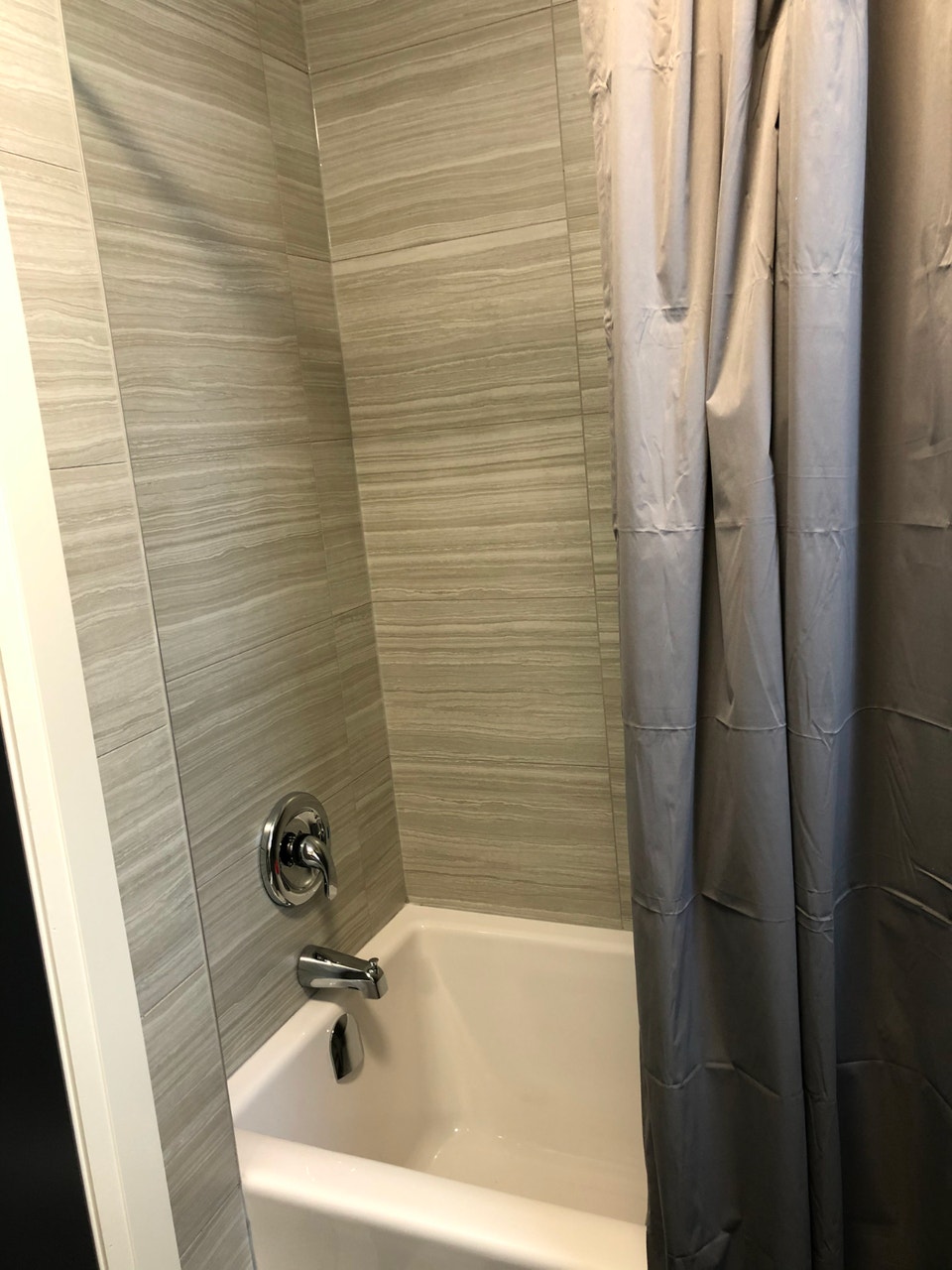 DUNEDIN ST.-COLBORNE ST.W  FOR RENT 2