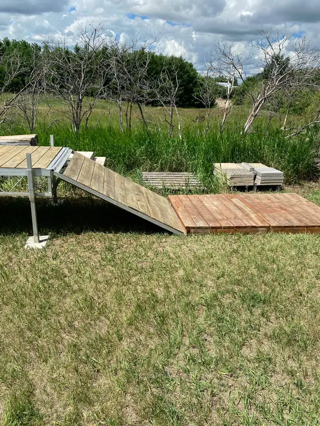 Aluminum Boat Dock made by Trembath Designs for Sale in Other in Swift Current - Image 8