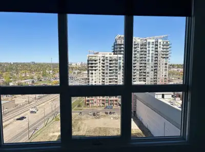 Transit Hub! SW 1B+1Den High-Rise w/ Skywalk to Heritage LRT & Free Visitor Parking Available starti...