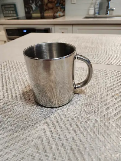 Coleman Peak 1 insulated double walled mug. NEW.