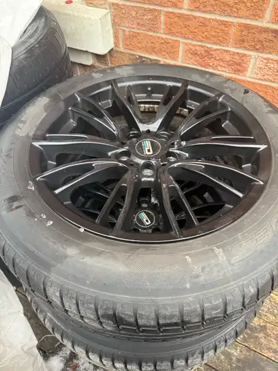 I am selling a set of 225/60/R18 tires mounted on stylish alloy rims. Tires came from BMW X3. These...