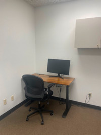 Co-working space for rent [Fully furnished]