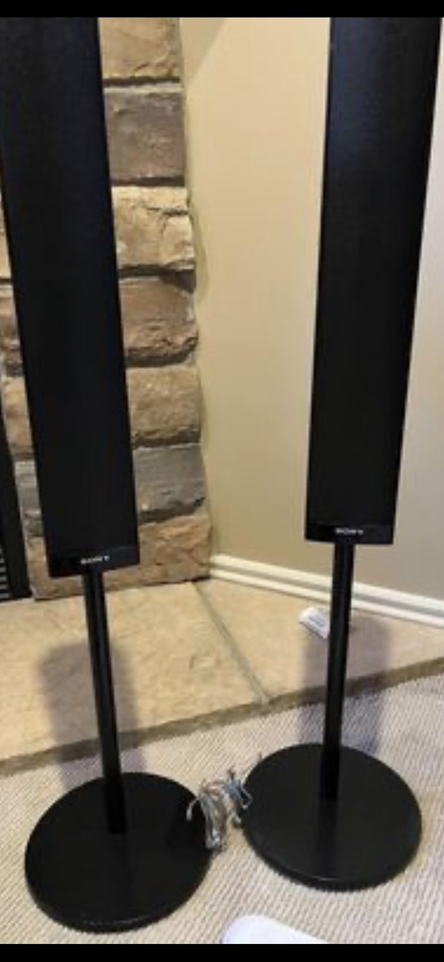 Sony SSWS95 Subwoofer w/ Set of 5 Speakers Speakers Edmonton Kijiji