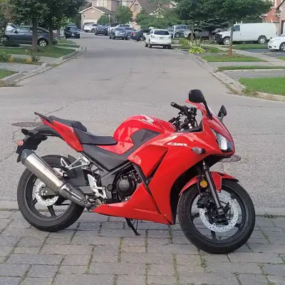 Used Bike for sale. Negotiable. Third owner. Comes with Phone stand and LED lights. Low kilometers....