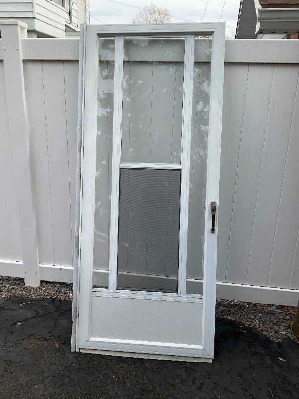 Aluminum Storm Door in Windows, Doors & Trim in Ottawa - Image 2
