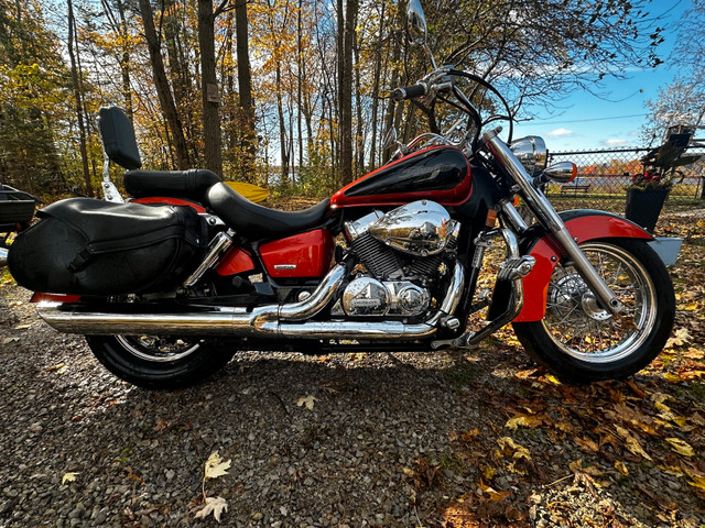 2006 Honda Shadow 750 in Street, Cruisers & Choppers in Barrie - Image 3
