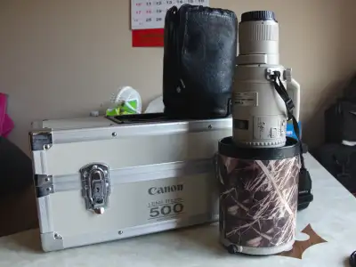 Canon EF 500mm F/4.5L Lens, View more