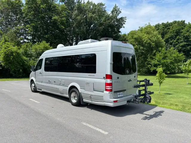 2014 Airstream Interstate 3500 EXT – 25 ft – Impeccable Shape – in RVs & Motorhomes in City of Montréal - Image 3