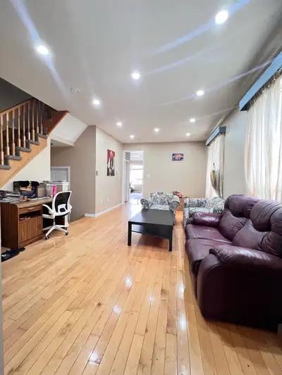 Single Room For Rent