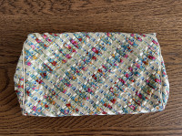 RARE FIND Oscar de la Renta vintage clutch 