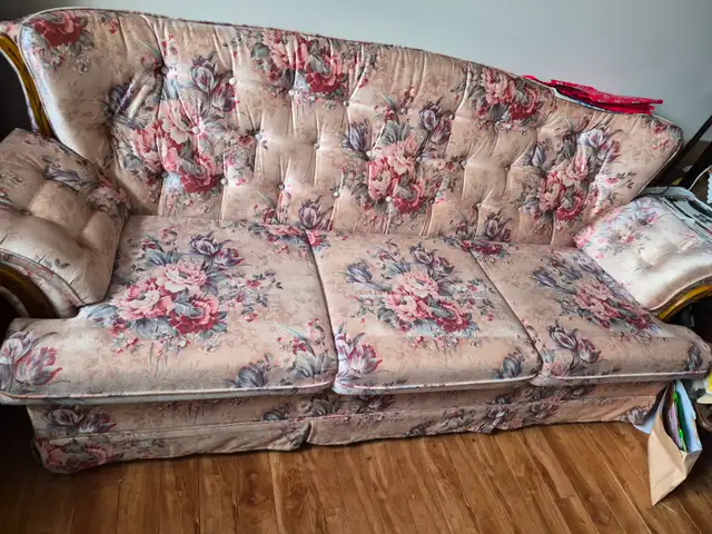 chesterfield for sale in Couches & Futons in Charlottetown - Image 4