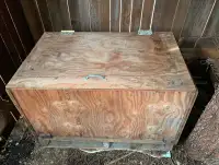 Heavy duty plywood crates
