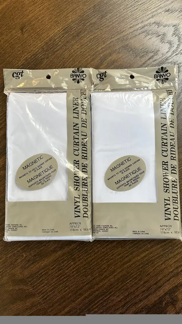 NEW pillow cases, vinyl twin mattress covers, shower curtains in Bedding in City of Toronto - Image 4