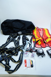 Safety Harness Set incl. vest over boots safety glasses + more