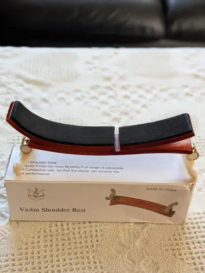 One full size wood violin viola shoulder rest for sale. I accidentally found this unusual (unfortuna...