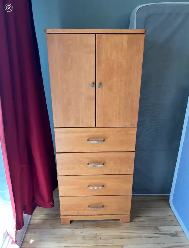 set de chambre en bois fait au Canada in Multi-item in Laval / North Shore - Image 4