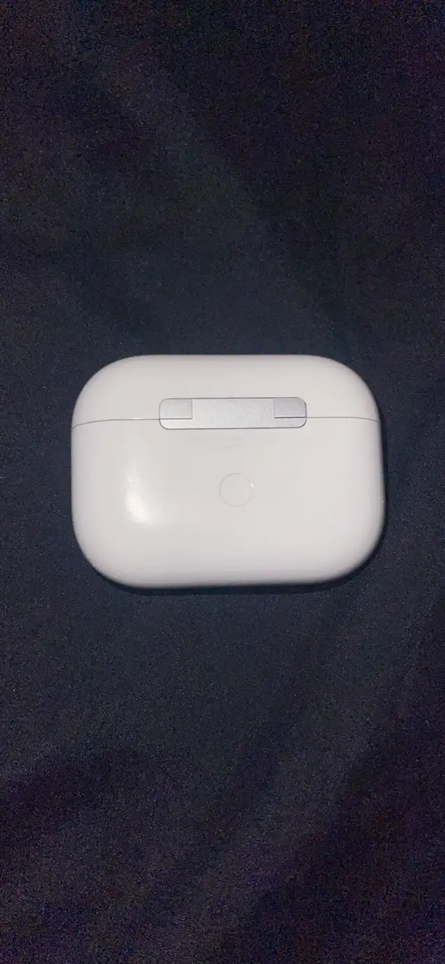 AirPods Pro in Headphones in Edmonton - Image 2