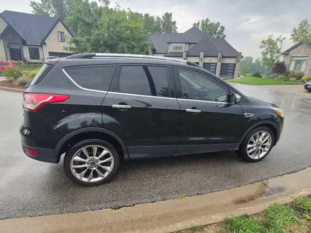 2015 Ford Escape SE577405891212093443