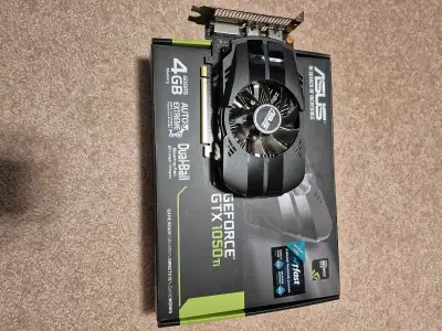 Boost your computer's gaming performance with this pre-owned ASUS GeForce GTX 1050 Ti 4GB graphics c...