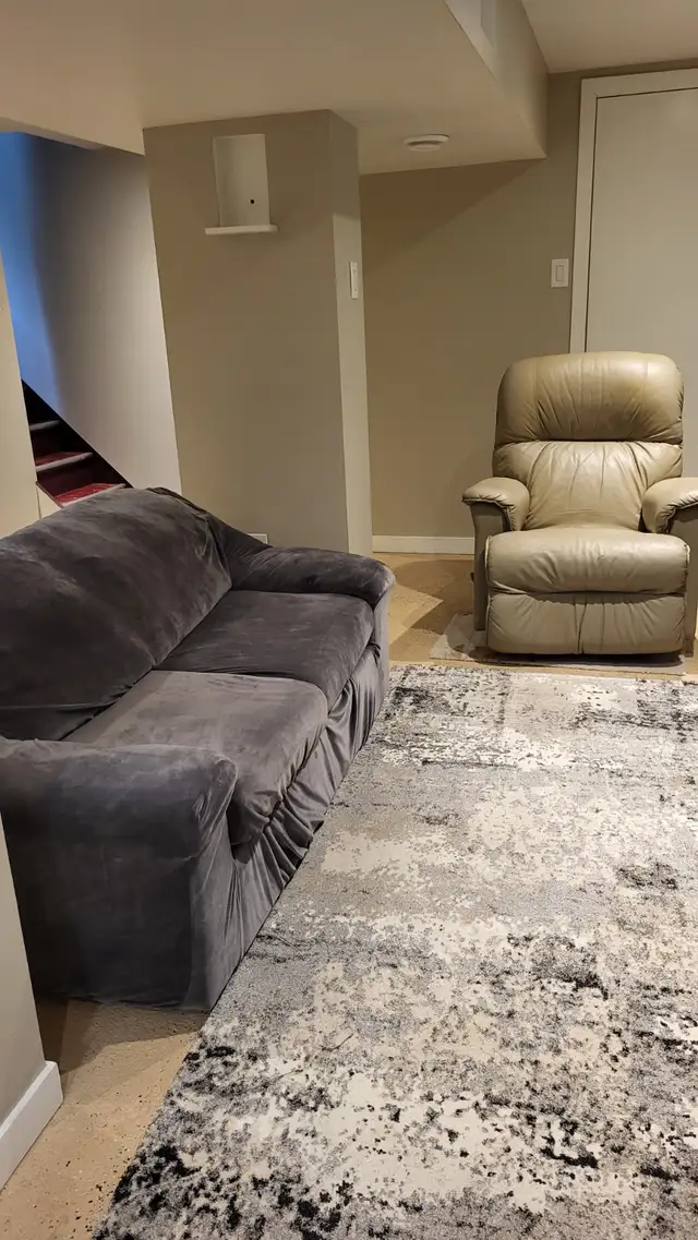 Clean quiet housemate wanted basement to yourself628637753643541227