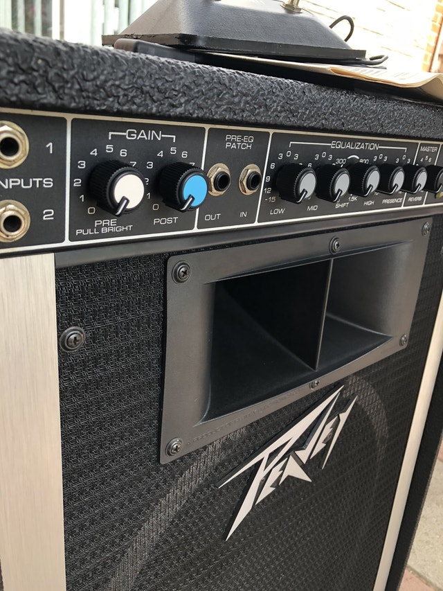 Peavey USA Reno 400 1x15" 210 Watt Acoustic/Electric Amp Amps & Pedals City of Toronto Kijiji
