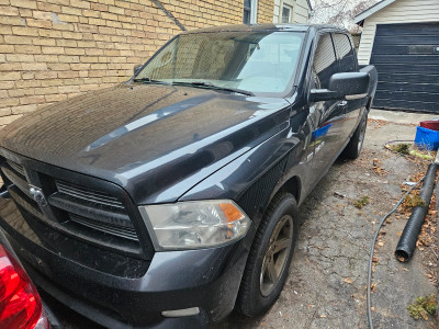 2010 ram sport 