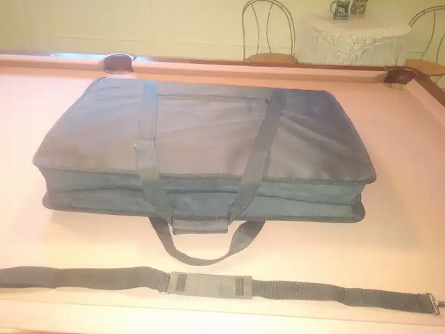 Porte documents - Portfolio in Other in Laurentides - Image 6