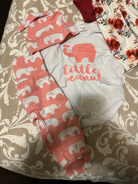 Pat pat 0-3 - never worn - little peanut baby outfit $5