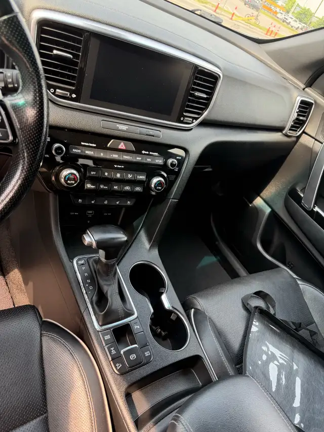 Kia Sportage SX Turbo 2022 AWD | Garantie 1ans/15 000km in Cars & Trucks in Longueuil / South Shore - Image 7