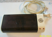 General Electric BC4B Battery Charger