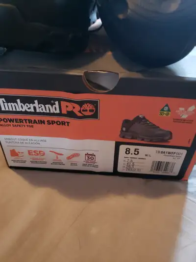 Work boots, View more