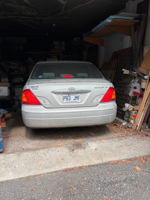 Toyota Avalon 2000