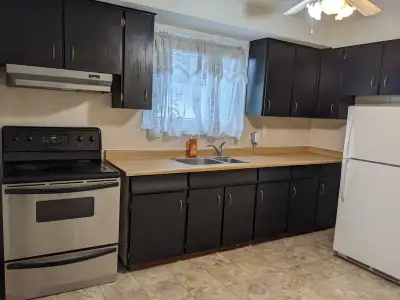 This bright and spacious 3-bedroom home is perfect for families! Located in a quiet, family-oriented...