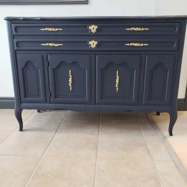 GREAT MALCOLM SIDEBOARD--OPTIONAL HUTCH AVAILABLE in Hutches & Display Cabinets in Markham / York Region - Image 7
