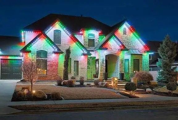 permanent holiday lights install579217596823654401
