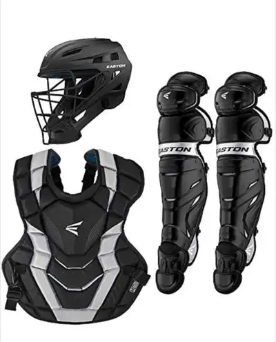 NEW Easton Elite X Catchers Gear Black/Silver, View more