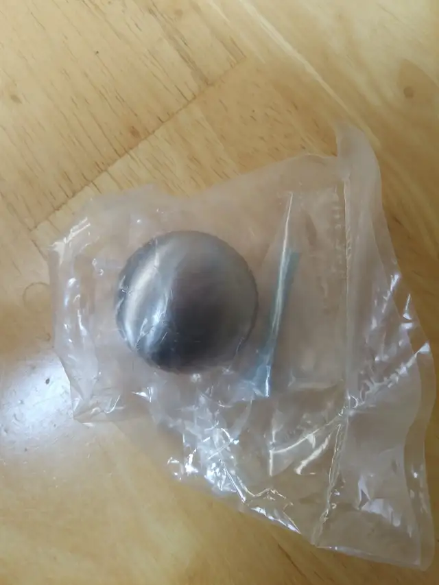 drawer handles/pull in Hardware, Nails & Screws in Summerside - Image 4