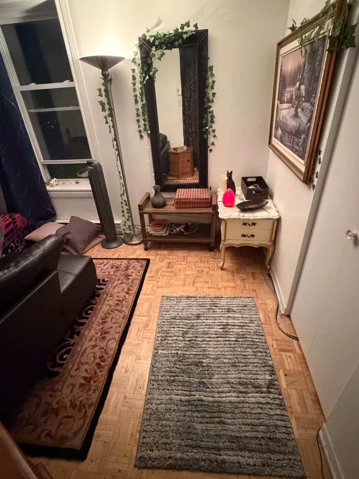 Bright Fully Furnished Apartment in Griffintown, Move-in Sept 1 — photo 2