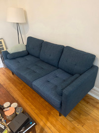 structube canape grady bleu couch
