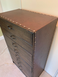 CHEST OF DRAWERS AND BEDSIDE TABLE