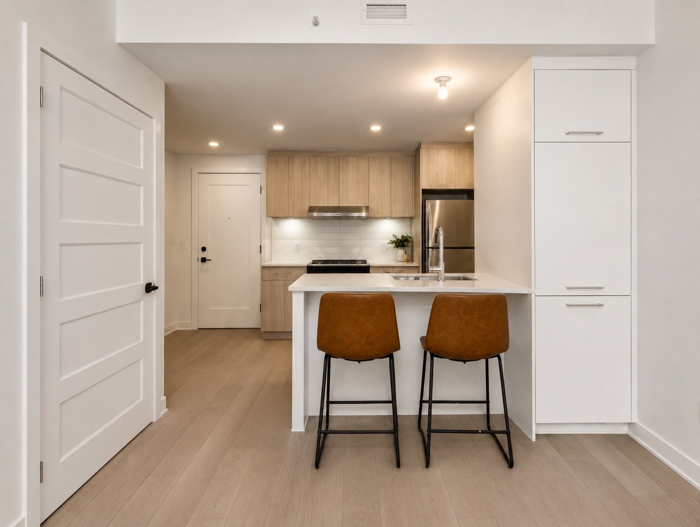3½ Condo à louer Ahuntsic – 1 chambre | Parking intérieur + Gym — photo 1