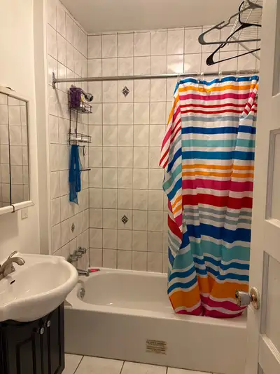 Verdun room for rent