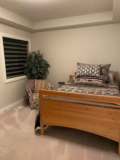Room is ready for occupancy. Walkout 3 storey home has a room to rent month to month with full bath...