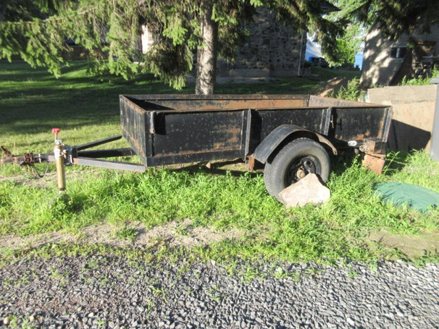 Remorque domestique 4' x 8' x 16'' dans Remorques utilitaires  à Lanaudière