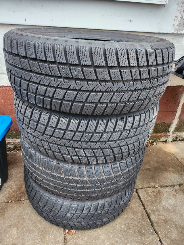 Price dropped! 17 inch winter tires in Tires & Rims in Chatham-Kent