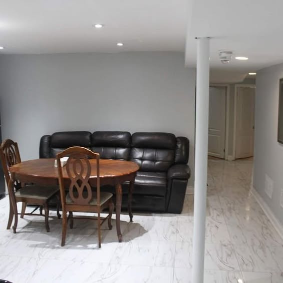 Legal 3 Bedroom Basement in Brampton near shoppers world in Long Term Rentals in Mississauga / Peel Region