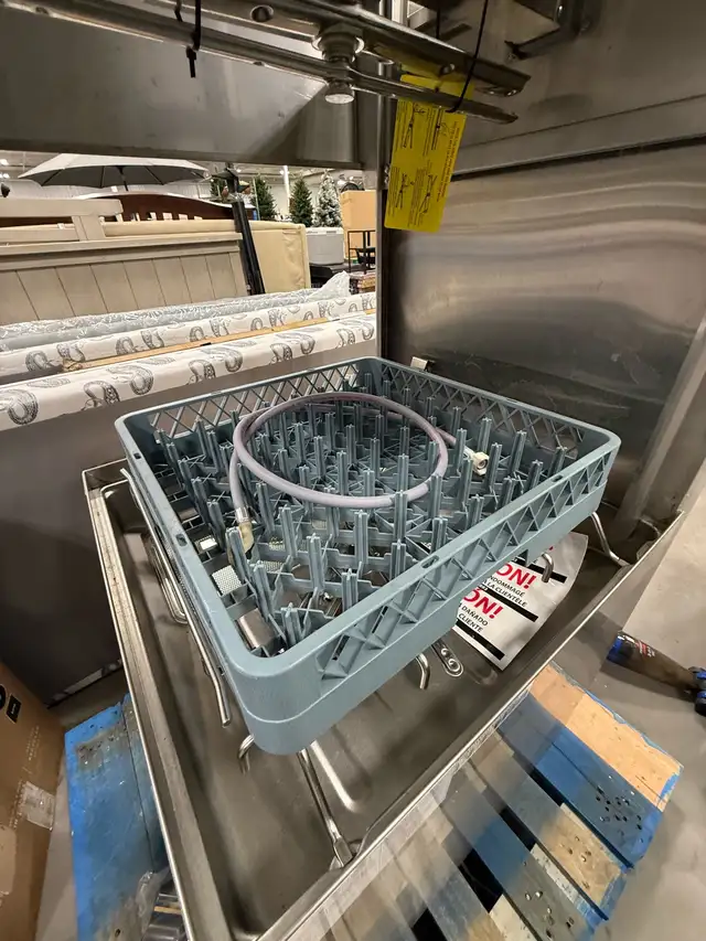 Brand New Forno 28.14 in. Stainless Steel Hood Type Commercial  in Industrial Kitchen Supplies in Ottawa - Image 4