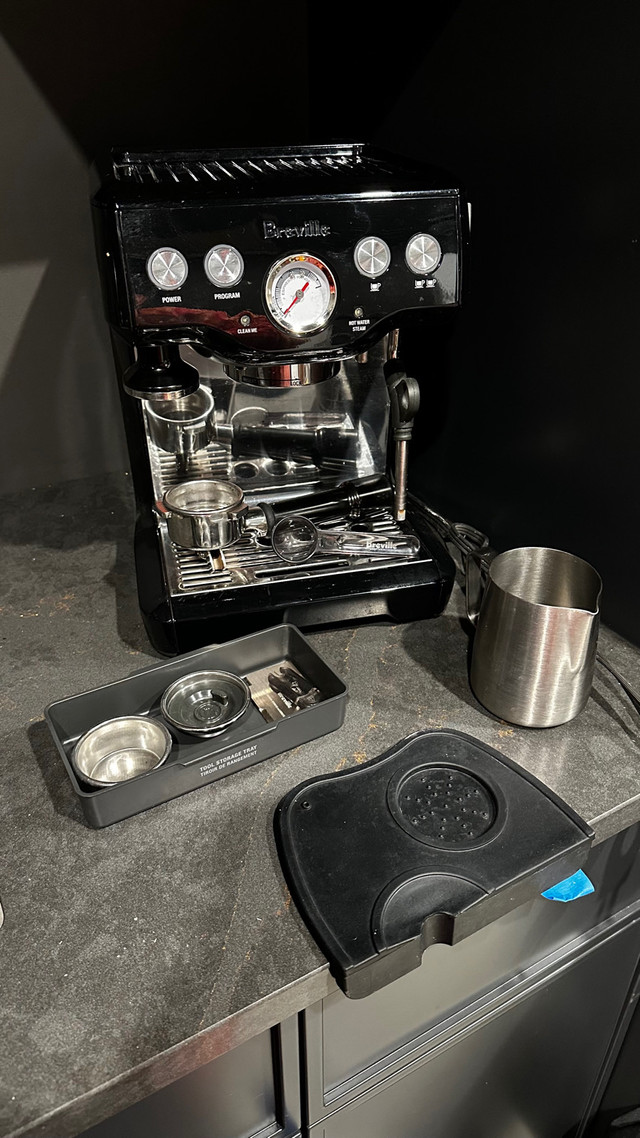 Breville Espresso Machine in Coffee Makers in North Bay