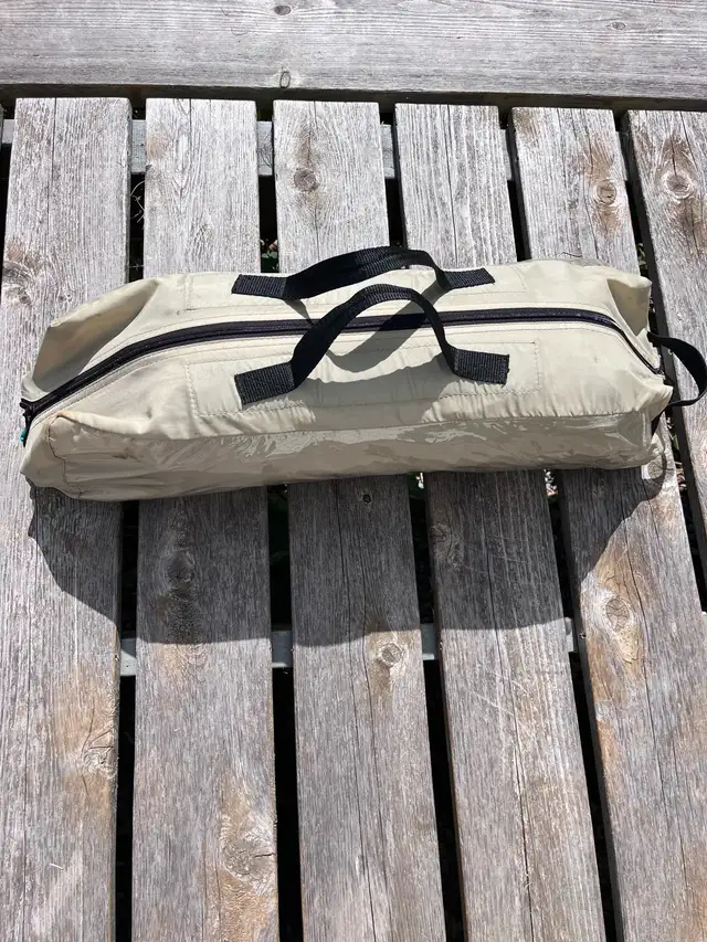 Coleman Sunrise 7'x7' Tent in Fishing, Camping & Outdoors in Belleville - Image 2